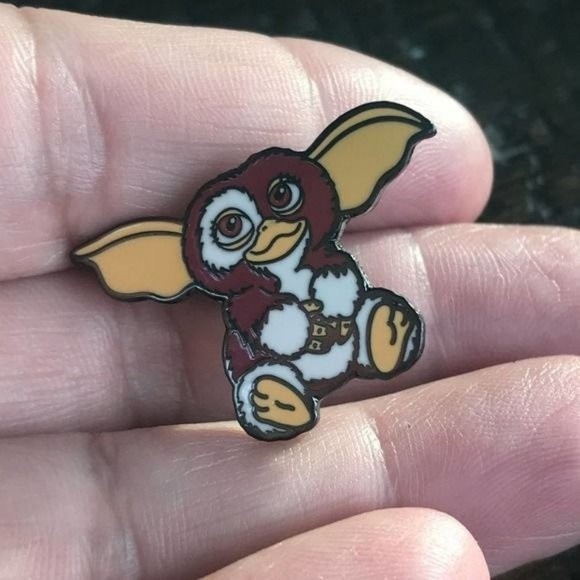 Gizmo from Gremlins Collectible Enamel Pin LAST ONE! 824 - Picture 6 of 6